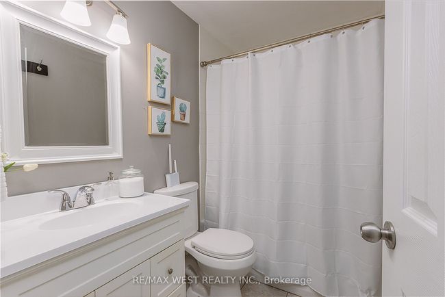 480 Sedan Cres, House attached with 4 bedrooms, 2 bathrooms and 3 parking in Oshawa ON | Image 15