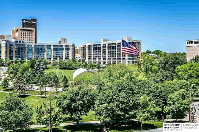 APT-6H - 3000 Farnam St, Condo with 2 bedrooms, 2 bathrooms and null parking in Omaha NE | Image 4