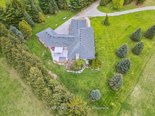 331 Mountsberg Rd, Campbellville, ON, L0P1B0 | Card Image
