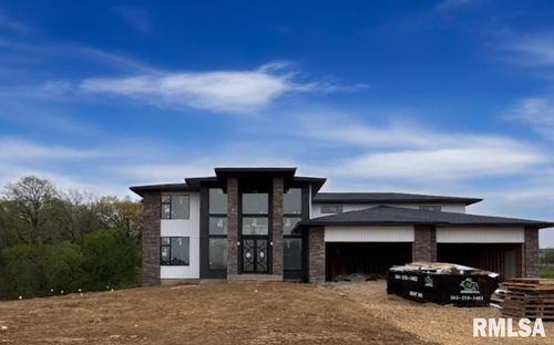 24029 185th St, Bettendorf, IA, 52722 | Card Image