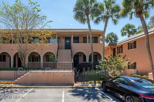 314-5375 Ortega Farms Blvd, JACKSONVILLE, FL, 32210-7461 | Card Image