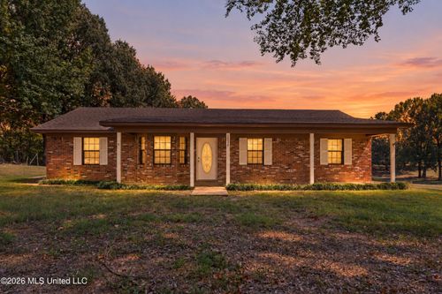 2326 Bluegoose Rd, Sarah, MS, 38665-3246 | Card Image