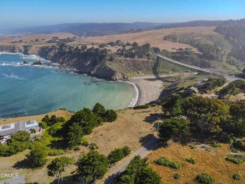 34100 Pacific Reefs Rd, Albion, CA, 95410 | Card Image