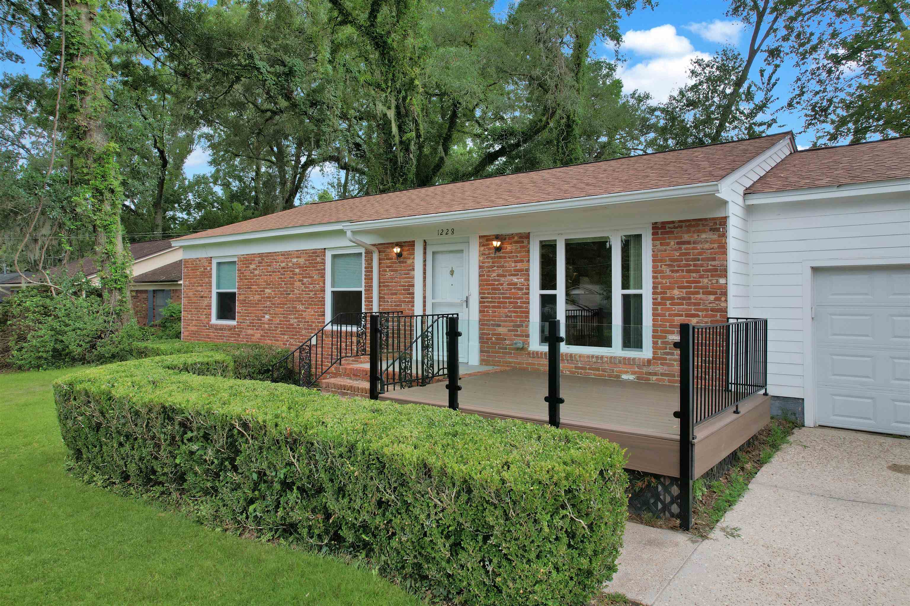 Winifred Dr, Tallahassee, FL 32308