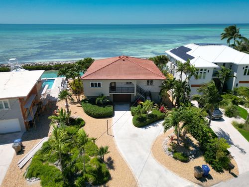 250 W Seaview Cir, Duck Key, FL, 33050-3834 | Card Image