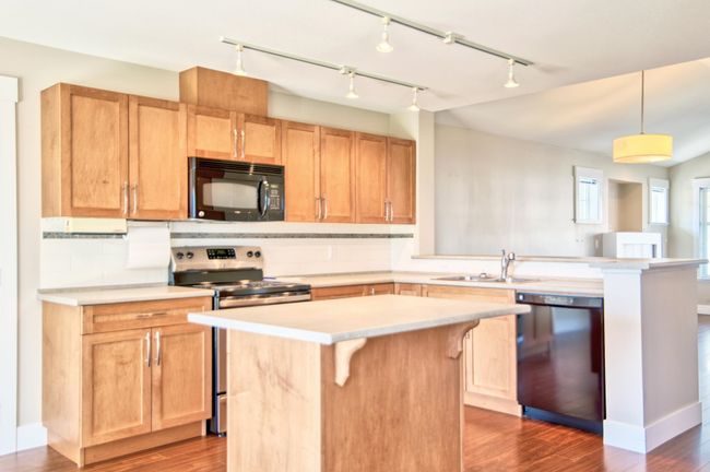 6257 Kevins Rd, House other with 3 bedrooms, 2 bathrooms and 4 parking in Sechelt BC | Image 12