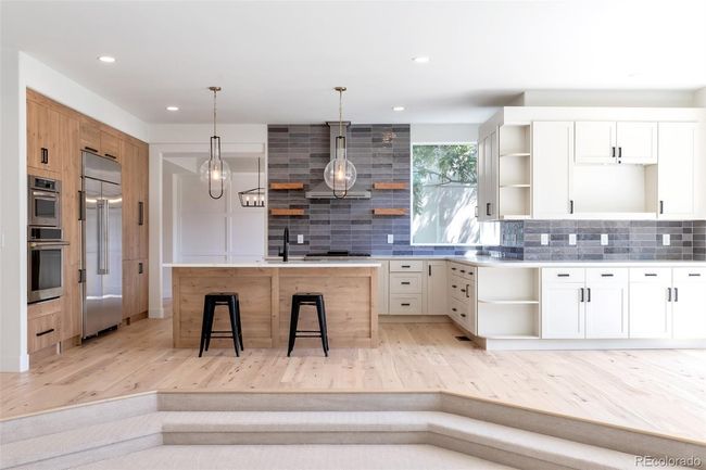 9553 E Hidden Hill Ln, House other with 5 bedrooms, 5 bathrooms and 3 parking in Lone Tree CO | Image 7