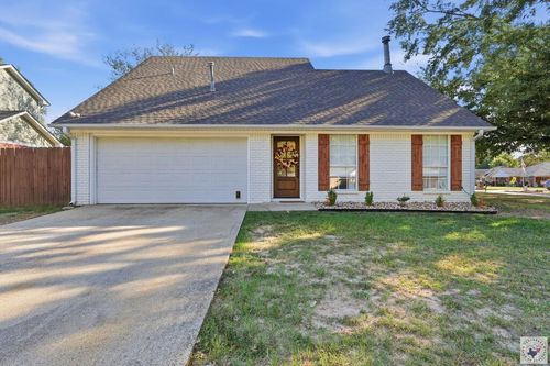 122 Presidio Place, Wake Village, TX, 75501 | Card Image