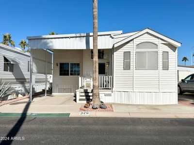 326 S Emerald Drive, House other with 1 bedrooms, 2 bathrooms and null parking in Apache Junction AZ | Image 1