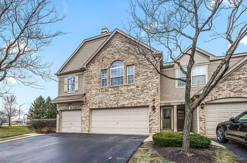 2738-2738 Rockport Ln, Naperville, IL, 60564-4670 | Card Image