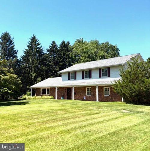 2504 Burgundy Dr, FALLSTON, MD, 21047-2111 | Card Image