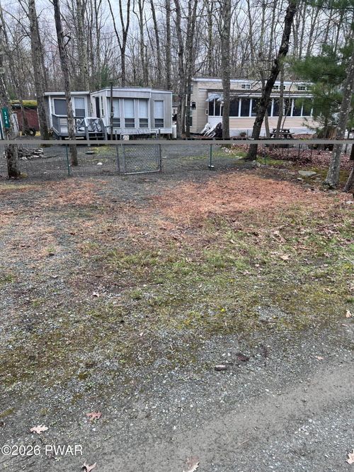 124 Arapajo Dr, Shohola, PA, 18458-3005 | Card Image