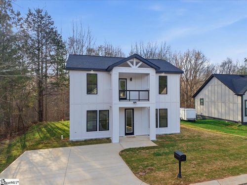 104 Backwater Way, Greenville, SC, 29611-7291 | Card Image