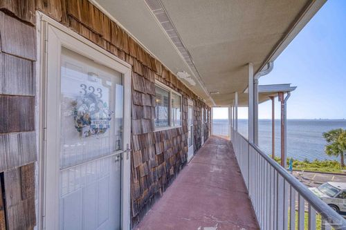 apt-323-600 Scenic Hwy, Pensacola, FL, 32503-6733 | Card Image