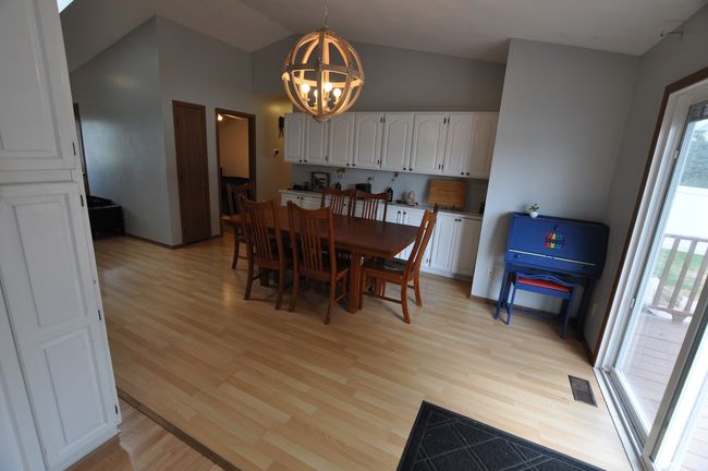 620 5 Th Ave, House other with 3 bedrooms, 3 bathrooms and 4 parking in MARENGO IL | Image 5