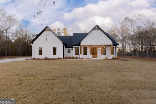 6975 Columbus Rd, Lizella, GA, 31052-3613 | Card Image