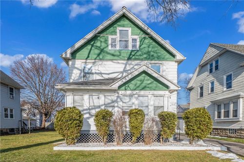 18 Avis St, Rochester, NY, 14615-3408 | Card Image