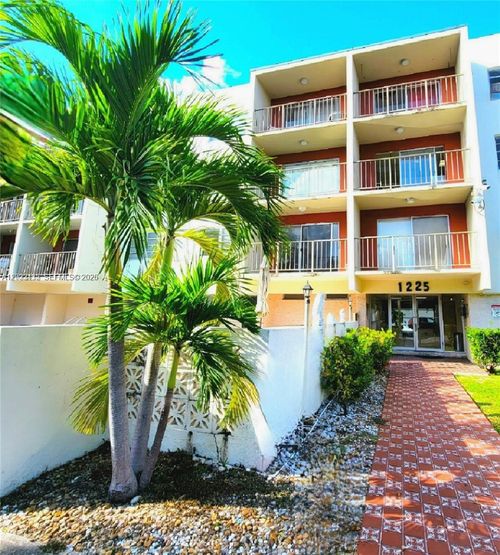 32b-1225 Ne 124th St, North Miami, FL, 33161-5978 | Card Image