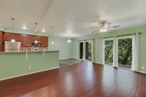 a-7-2704 San Pedro St, Austin, TX, 78705-3948 | Card Image