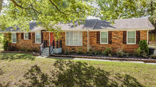 149 Neverbreak Dr, Hendersonville, TN, 37075-4952 | Card Image