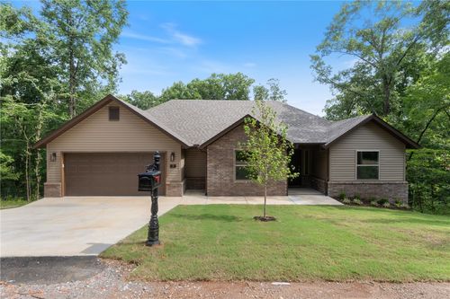 7 Julletta Cir, Bella Vista, AR, 72715-3019 | Card Image