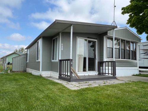 3675 E Michigan Avenue, Sims Township, MI, 48703 | Card Image