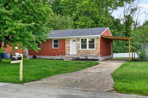 9602 Pembury Ct, Louisville, KY, 40272-2431 | Card Image