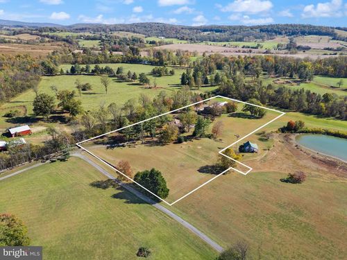 7099 Glen Curtiss Ln, WARRENTON, VA, 20187-7141 | Card Image