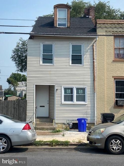 1517 Walnut St, HARRISBURG, PA, 17103-2349 | Card Image