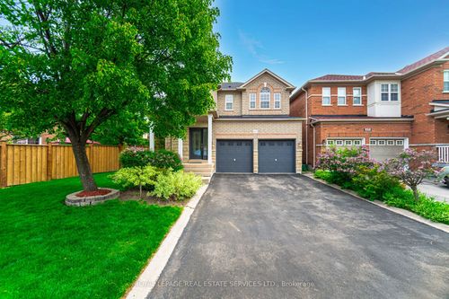 3896 Bloomington Cres, Mississauga, ON, L5M7H4 | Card Image