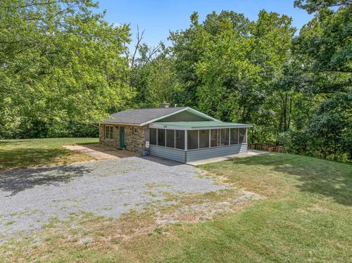 934 Clicks Ln, NEW MARKET, VA, 22844-9665 | Card Image