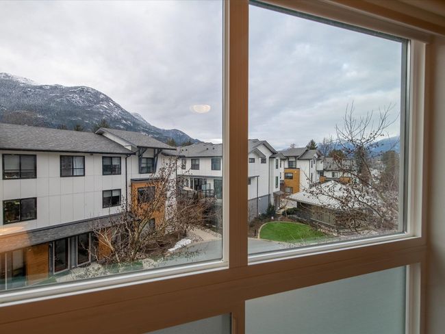 304 - 1212 Main Street, Condo with 2 bedrooms, 2 bathrooms and 1 parking in Squamish BC | Image 10