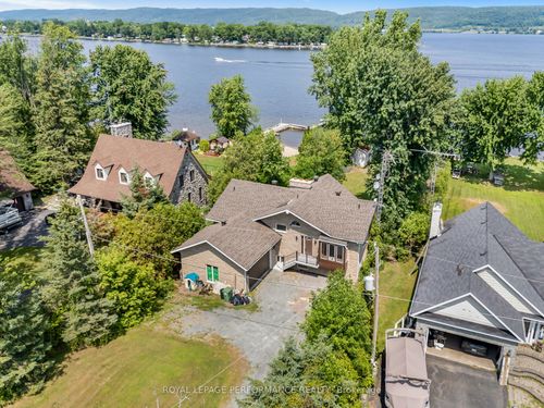 2474 Bay Rd, L'orignal, ON, K0B1K0 | Card Image