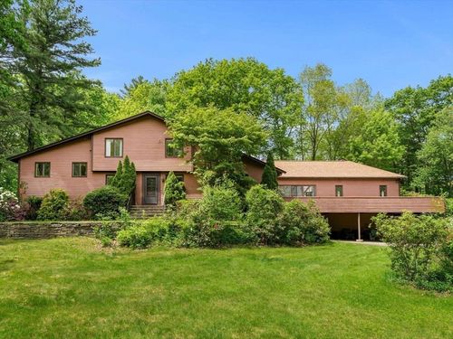 29 Pine Ridge Rd, Stow, MA, 01775-1304 | Card Image