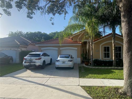 14046 S Cypress Cove Cir, Davie, FL, 33325-6740 | Card Image