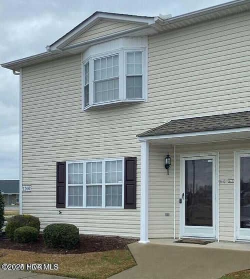 apt-m7-2152 Flagstone Ct, Greenville, NC, 27834-8794 | Card Image