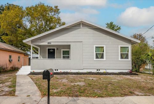 3007 Dixie Ave, SARASOTA, FL, 34234-6121 | Card Image