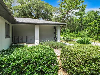 8454 N Sarazen Drive, House other with 2 bedrooms, 2 bathrooms and 2 parking in Citrus Springs FL | Image 3