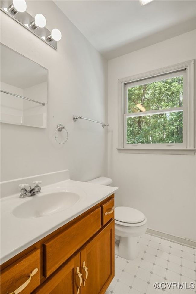 17775 Fox Hollow Dr, House other with 4 bedrooms, 3 bathrooms and null parking in Spring Grove VA | Image 31