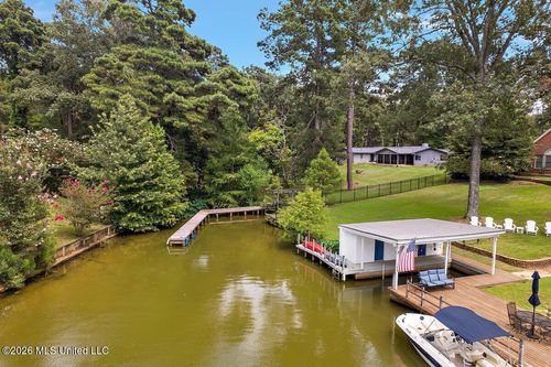 3922 Coker Rd, Madison, MS, 39110-7129 | Card Image