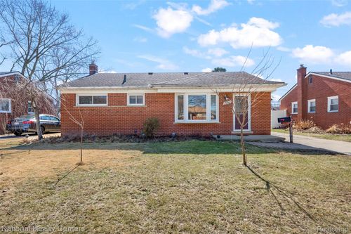 28923 Westfield St, Livonia, MI, 48150-3192 | Card Image