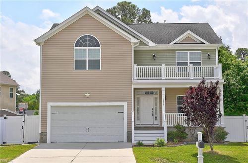 1209 Glen Lndg, Chesapeake, VA, 23323-5128 | Card Image
