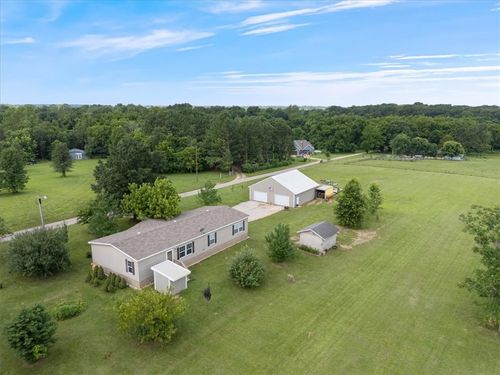 10895 Keller Rd, Centerton, AR, 72719-9021 | Card Image