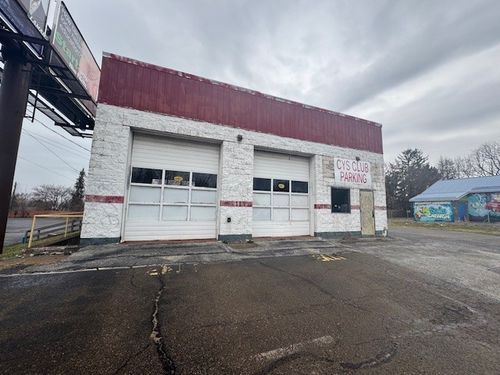 1618 E 38th St, Erie, PA, 16510-3410 | Card Image