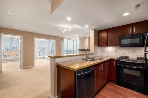 803-120 Milross Ave, Vancouver, BC, V6A4K7 | Card Image
