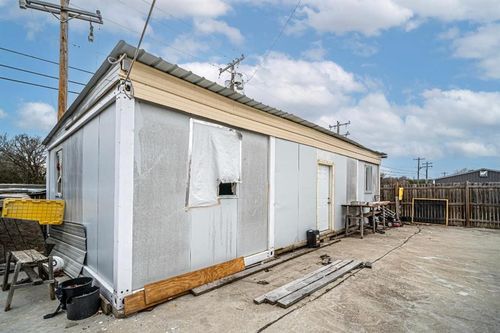 1333 1st St, Wewoka, OK, 74884-5020 | Card Image