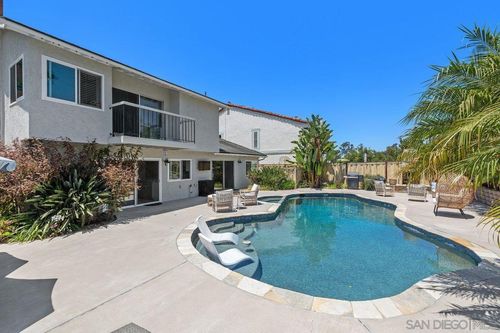 10816 Via Del Cosira, San Diego, CA, 92124-2116 | Card Image