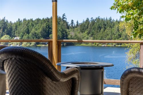 37141 Galleon Way, Pender Island, BC, V0N2M0 | Card Image
