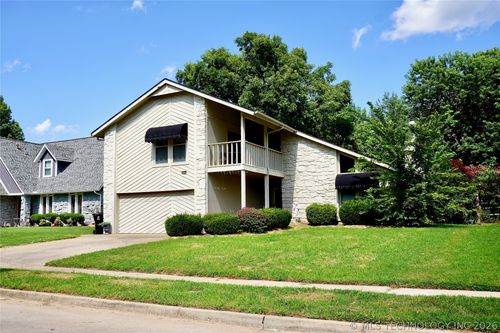 7505 S Gum Ave, Broken Arrow, OK, 74011-6042 | Card Image