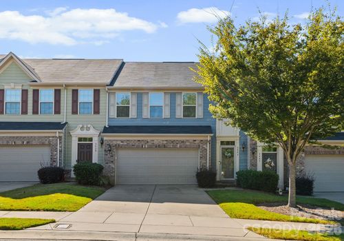 3443 Hornets Nest Way, Charlotte, NC, 28208-5224 | Card Image